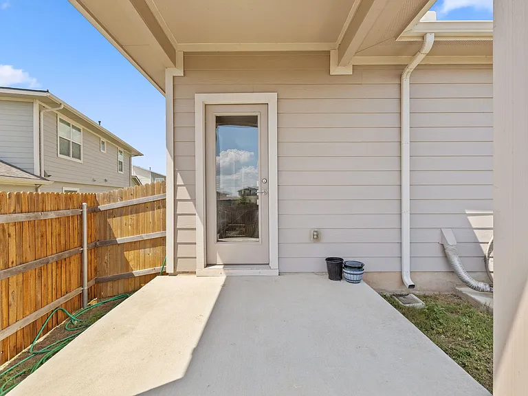 7713 Jacobean Way — Photo 34