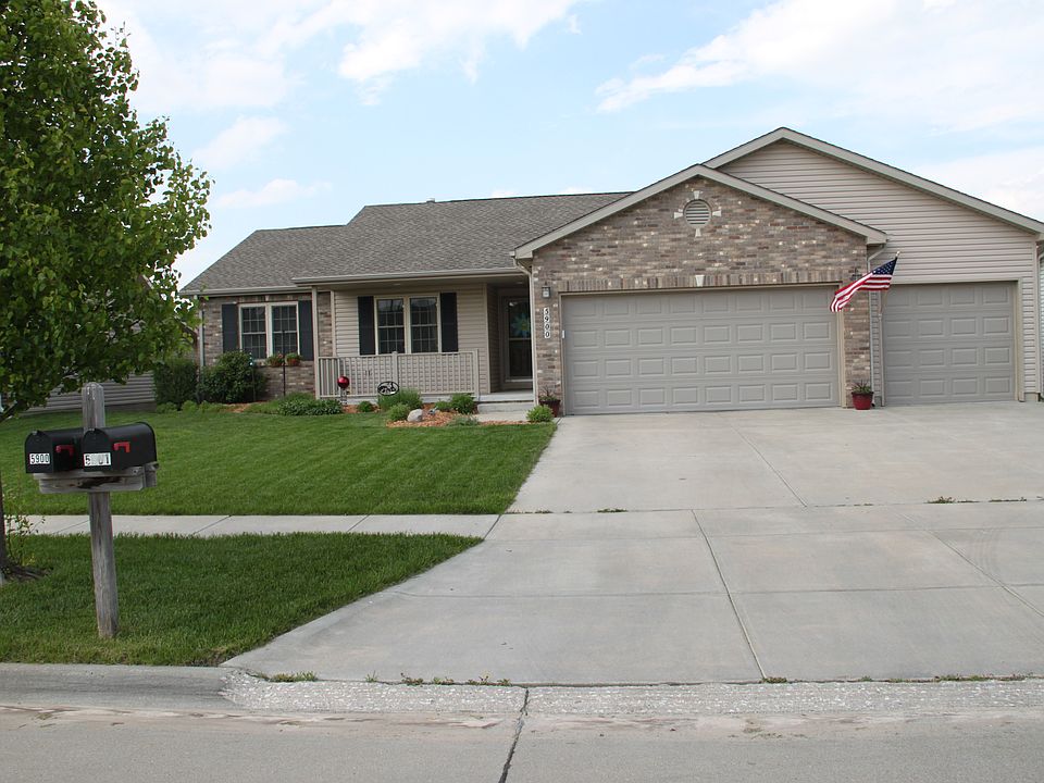 2nd image of 5900 Clear Creek Dr