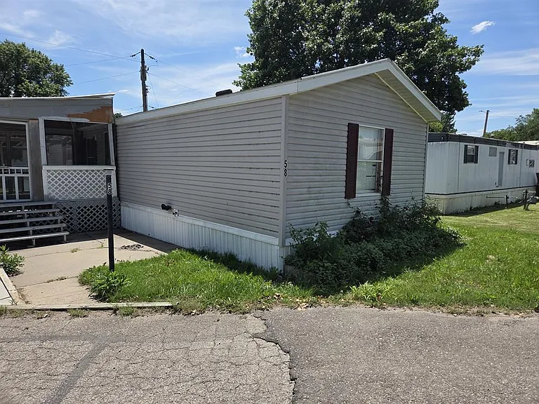 58 Powerline Pl — Photo 18