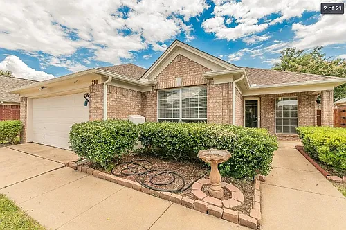 210 Madisson Dr Photo 1