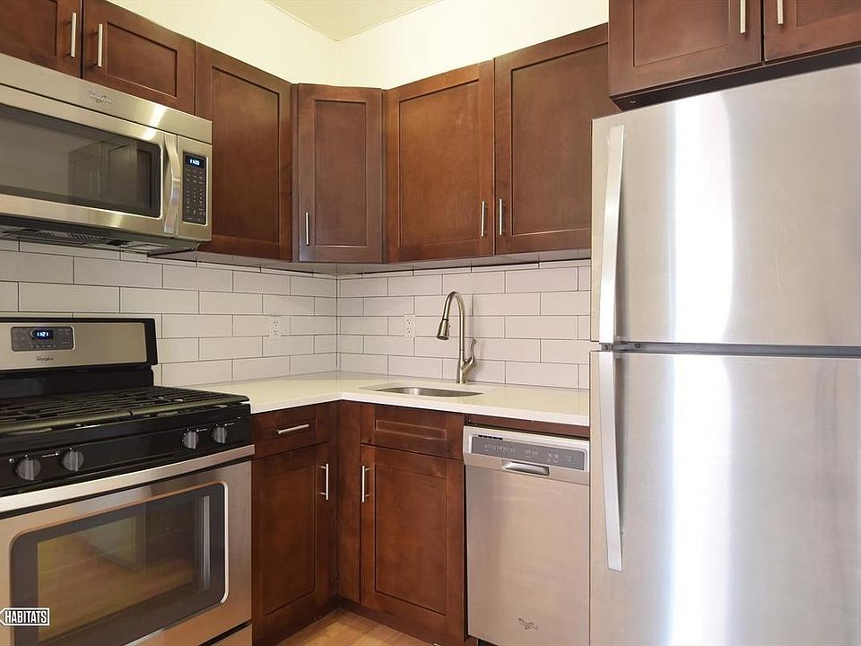 1st image of 838 Herkimer St APT 2R