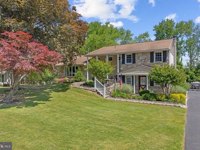 951 Hillside Dr, Southampton, PA, 18966