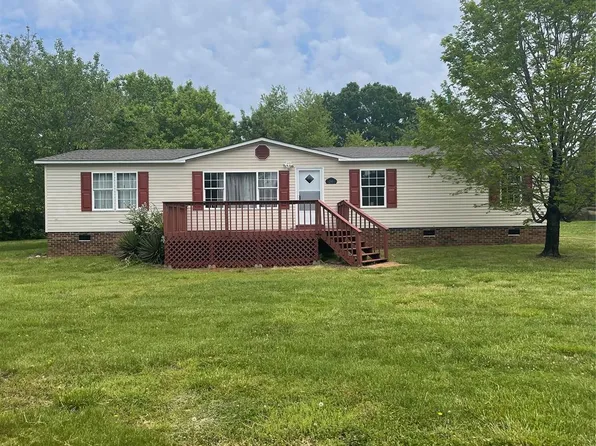 1093 Old Oak Ln, Woodleaf, NC 27054