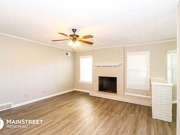 3rd image of 5220 Patrick Henry Dr
