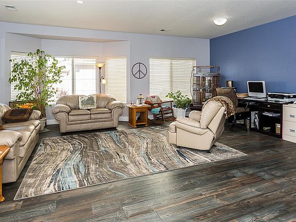 5th image of 21323 E 48th Dr