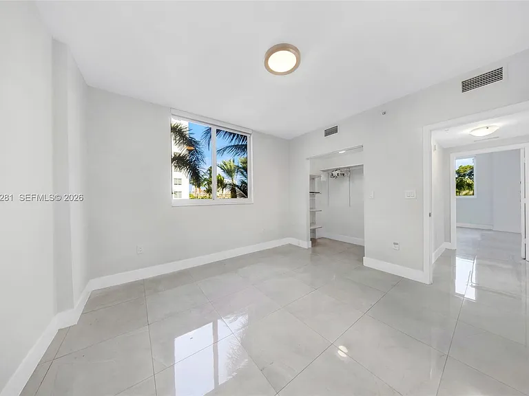 2775 NE 187th St #318 — Photo 21
