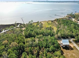 15000 Hummingbird Ln, Biloxi, MS 39532