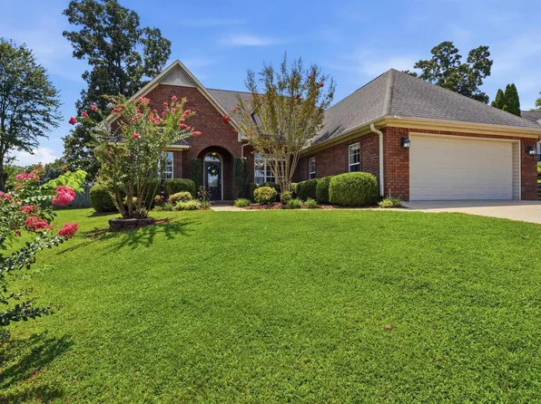 115 Wheaton Ct, Florence, AL 35633