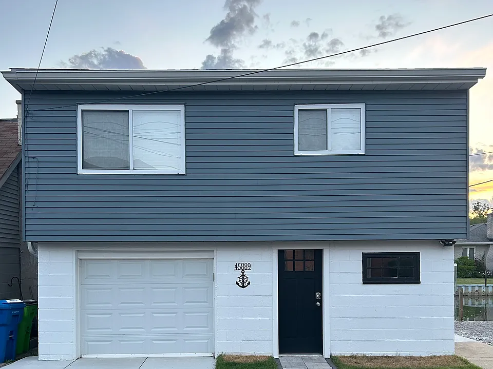 45889 Private Shore Dr