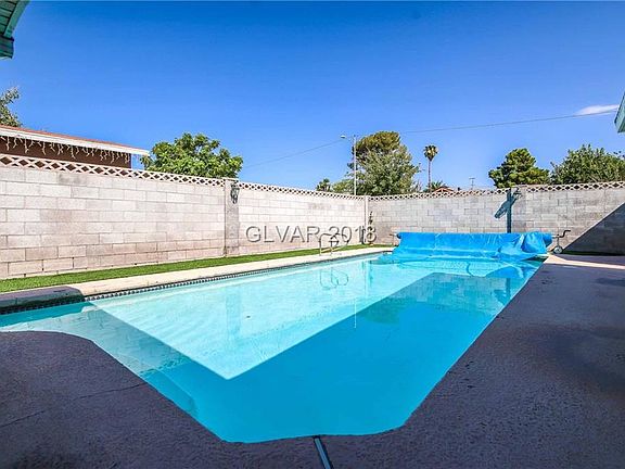 5th image of 909 N 20th St