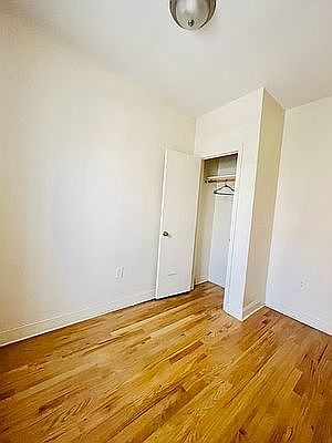 5th image of 207 E 14th St #3H