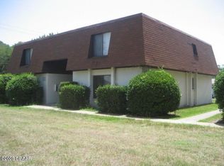 577 Flomich St, Daytona Beach, FL 32117