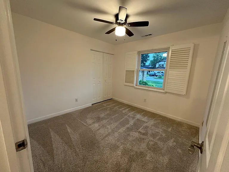 1000 Antioch Cir — Photo 12