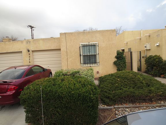 4th image of 9576 Sierra Vista Ct NE