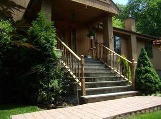 2657 Amawalk Rd, Katonah, NY 10536