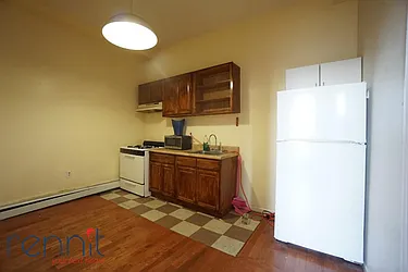 Rented by Rennit Inc.