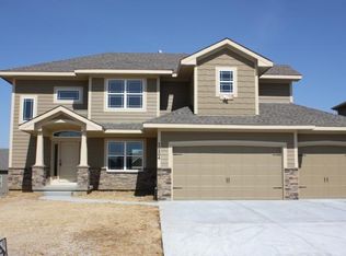 10204 NE 103rd St, Kansas City, MO 64151