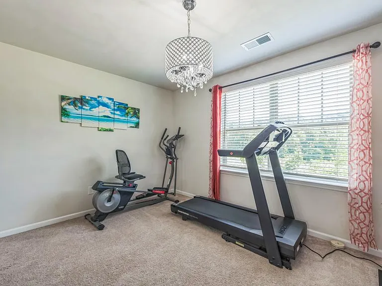 1012 Leland Dr — Photo 31