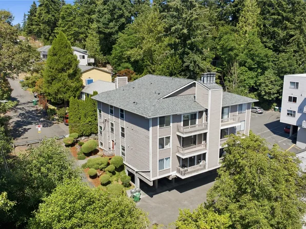 2334 NE 102nd Street #202, Seattle, WA 98125