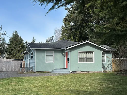 1420 E Victor St Photo 1