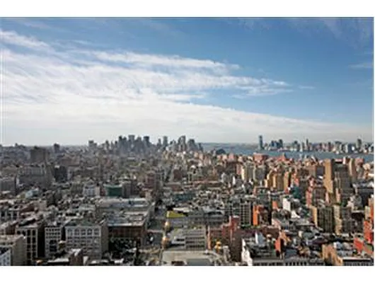 Rented by Douglas Elliman | media 52