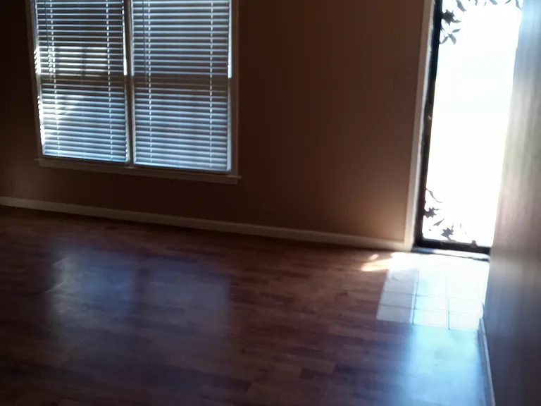 4444 Woodcrest Dr — Photo 9