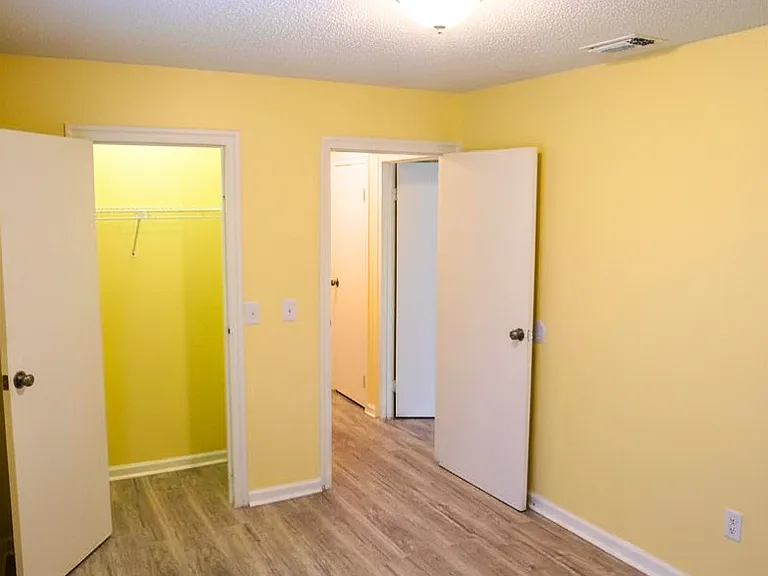 7190 Conant Ave #4 — Photo 5