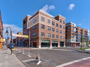 115 Willow Ave #400, Knoxville, TN 37915