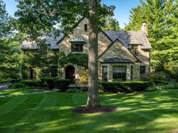 1370 Brown Hills Rd, Rockford, IL 61107