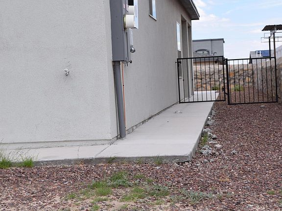 5th image of 1103 Brass Hill Ave