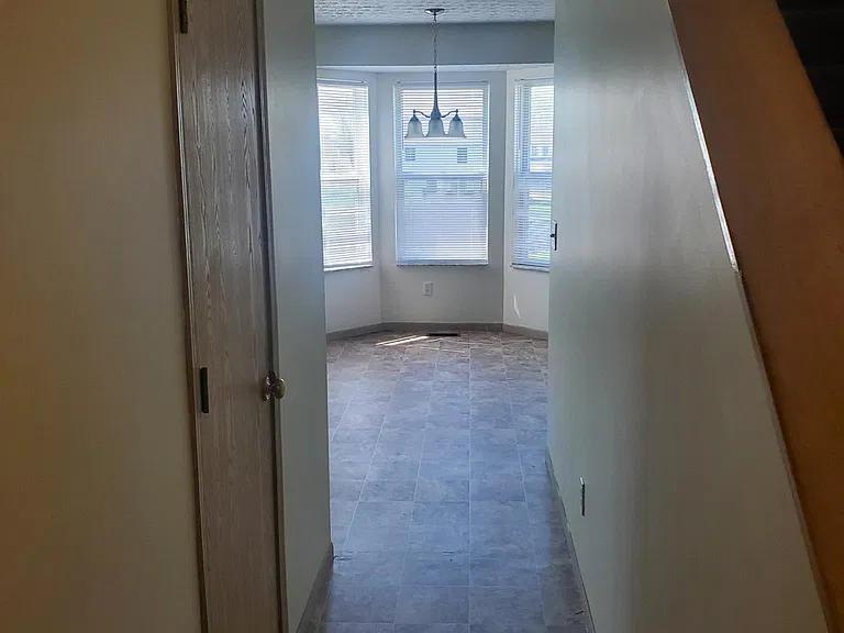 1727 Tecumseh Dr — Photo 17