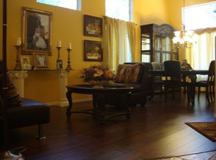 913 Maple Ct, Livingston, CA