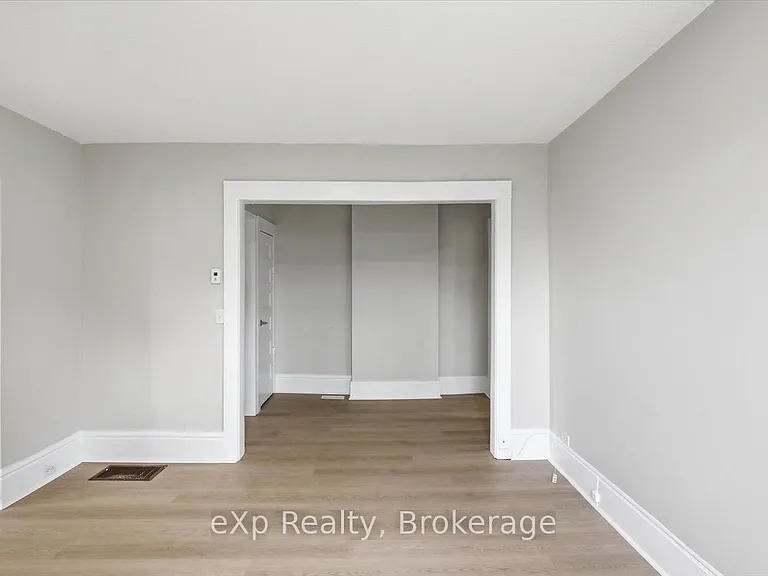 132 Macdonald Ave — Photo 8