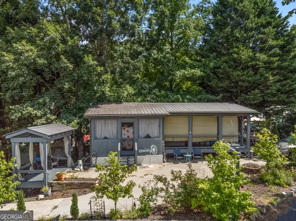 42 Nomad Trl, Cleveland, GA 30528