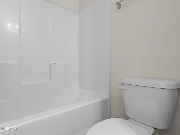 302 Justice Farm Dr — Photo 21