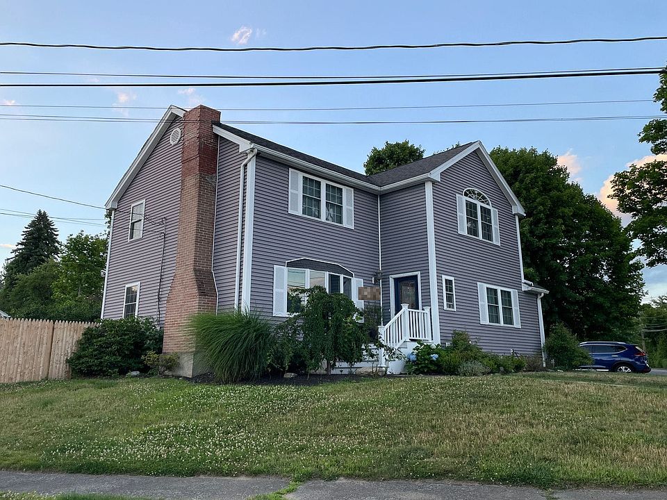 2nd image of 33 Abbott Rd