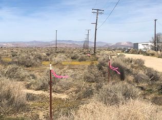 Corner Avenue Stw #D-52, Lancaster, CA 93536