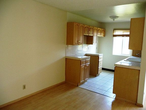 3rd image of 5252 Coldwater Canyon Ave APT 203