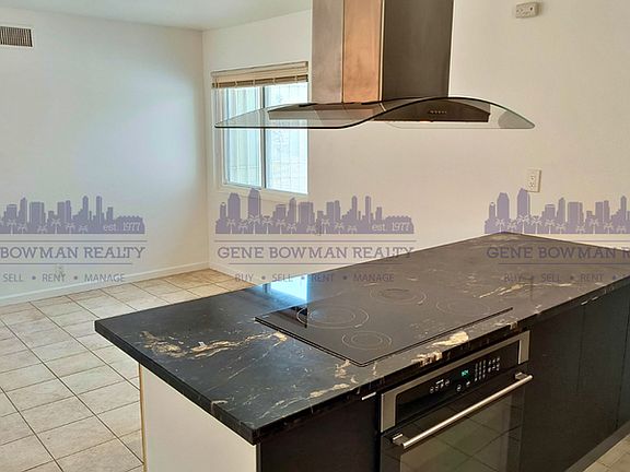 3rd image of 2409 Fleetwood St #2409