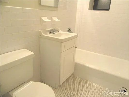 Rented by City Connections Realty | media 21