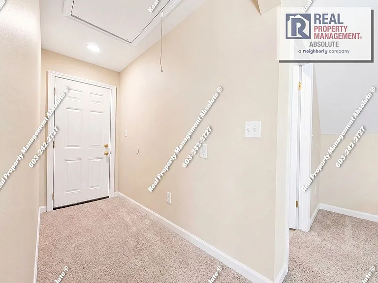 15 Indiana Dr — Photo 8