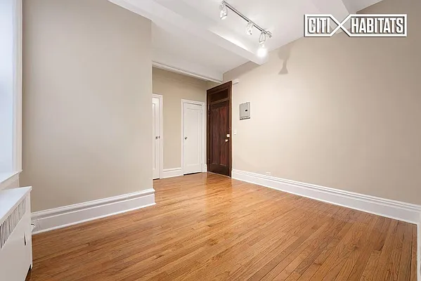Sold by Citi Habitats | media 4
