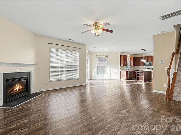 5th image of 16014 Raptor Ct