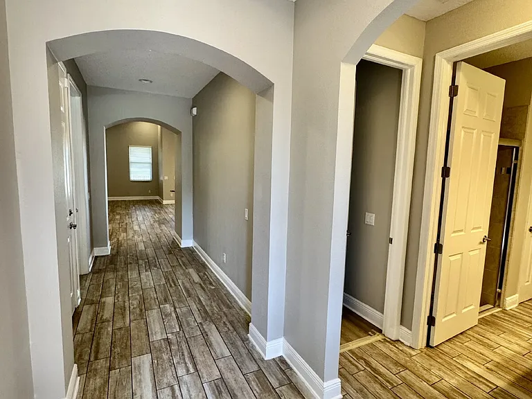10738 Pleasant Knoll Dr — Photo 2
