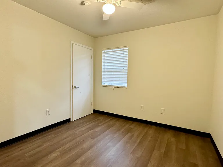 1144 N Hazel St #1 — Photo 10