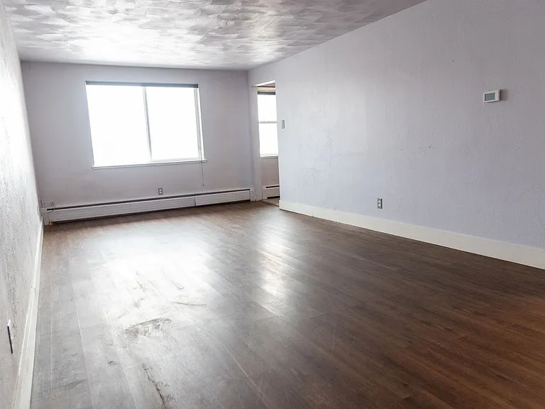 3710 Upham St. Apartments — Photo 16