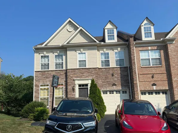 3125 McLaughlin Ct, Garnet Valley, PA 19060