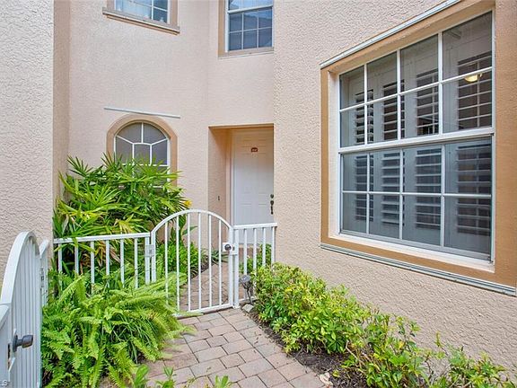 4th image of 13901 Avon Park CIR #104
