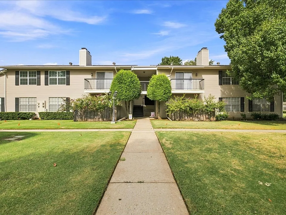 3200 W Britton Rd #282