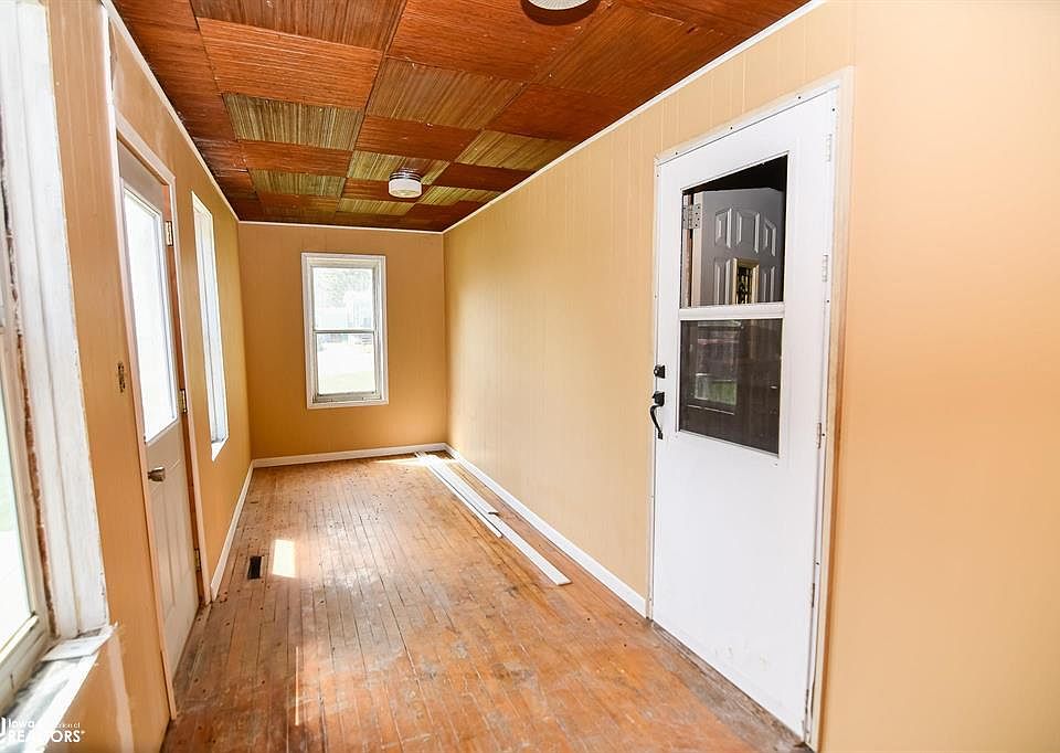 206 McMartin St, Beaman, IA 50609 Zillow